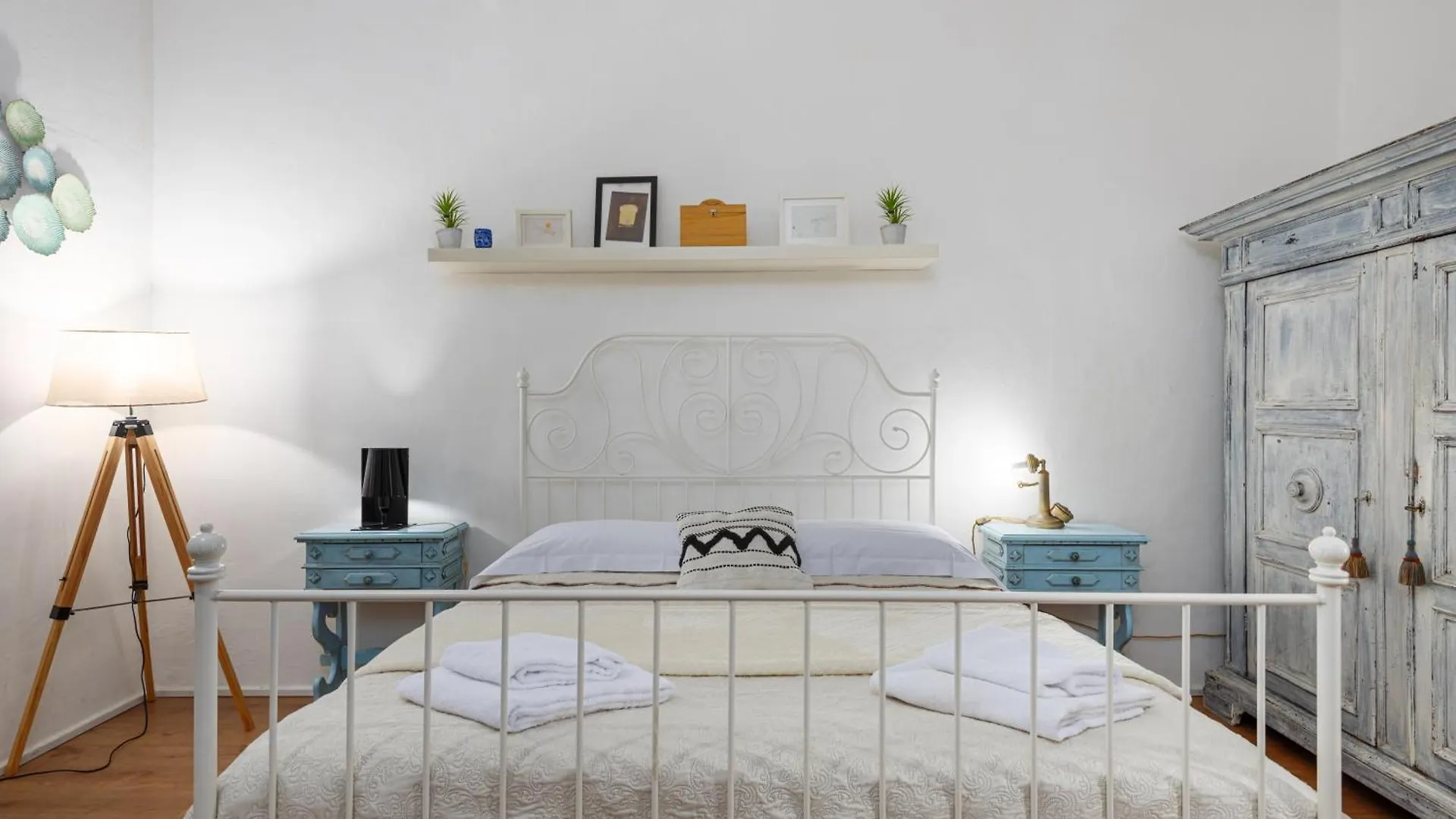 Apartment House Of Happy Hours With Terrace Florence